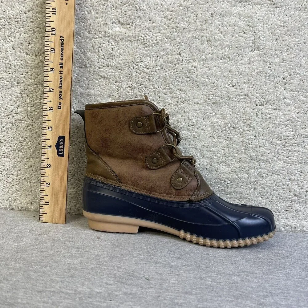 Magellan Outdoors Duck Boots Women's 8M Navy Blue/Brown‎ Blue Plaid Lining